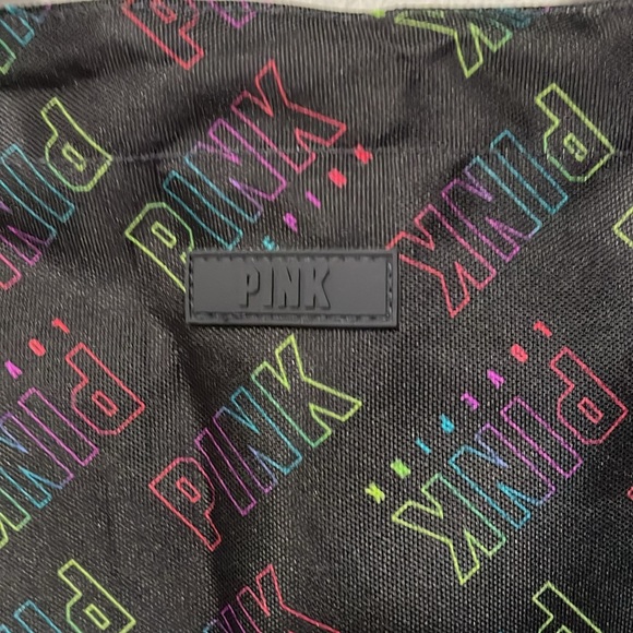 VICTORIA'S SECRET PINK RAINBOW WEEKENDER TOTE - Picture 5 of 9
